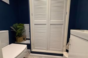 Downstairs WC- click for photo gallery